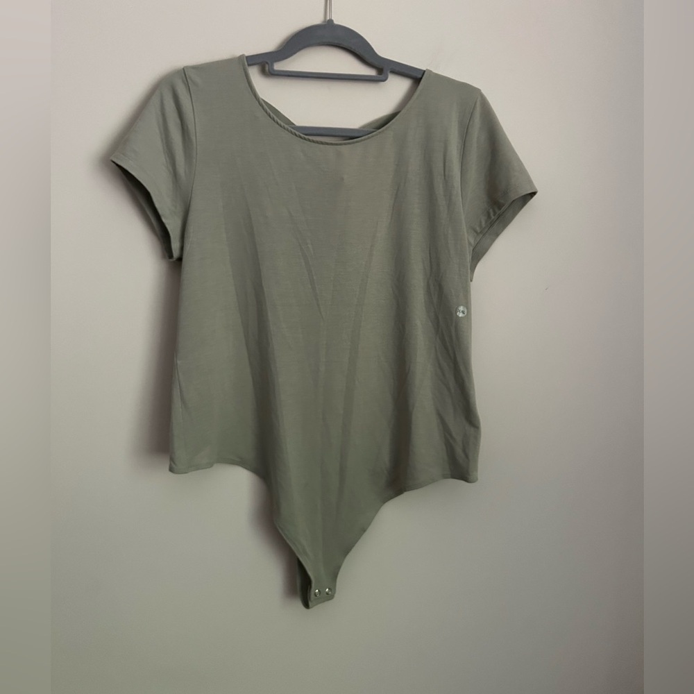 American Eagle Green Short Sleeve Bodysuit w Tie Detail Size XXL